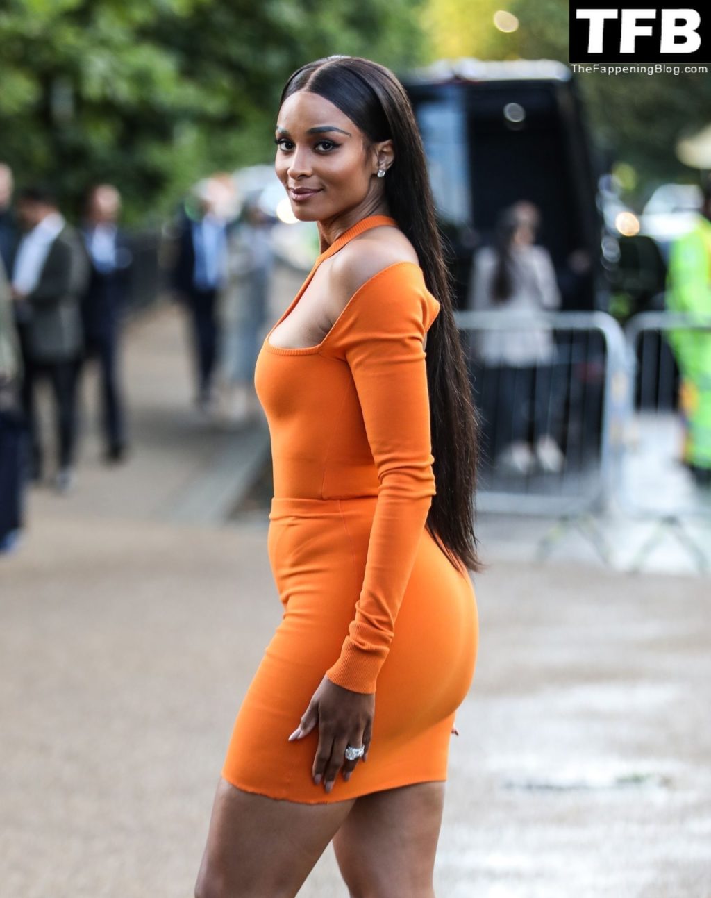 Leggy Ciara Takes Center Stage Arriving at the Serpentine Summer Evening Party in London (21 Photos)