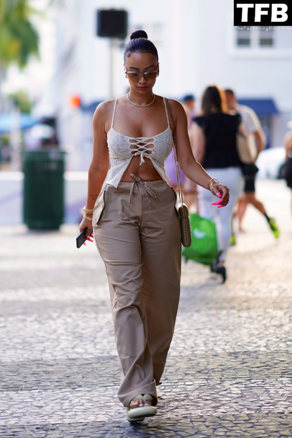 Draya Michele Arrives at the Pretty Little Thing Show in Miami Beach (16 Photos)