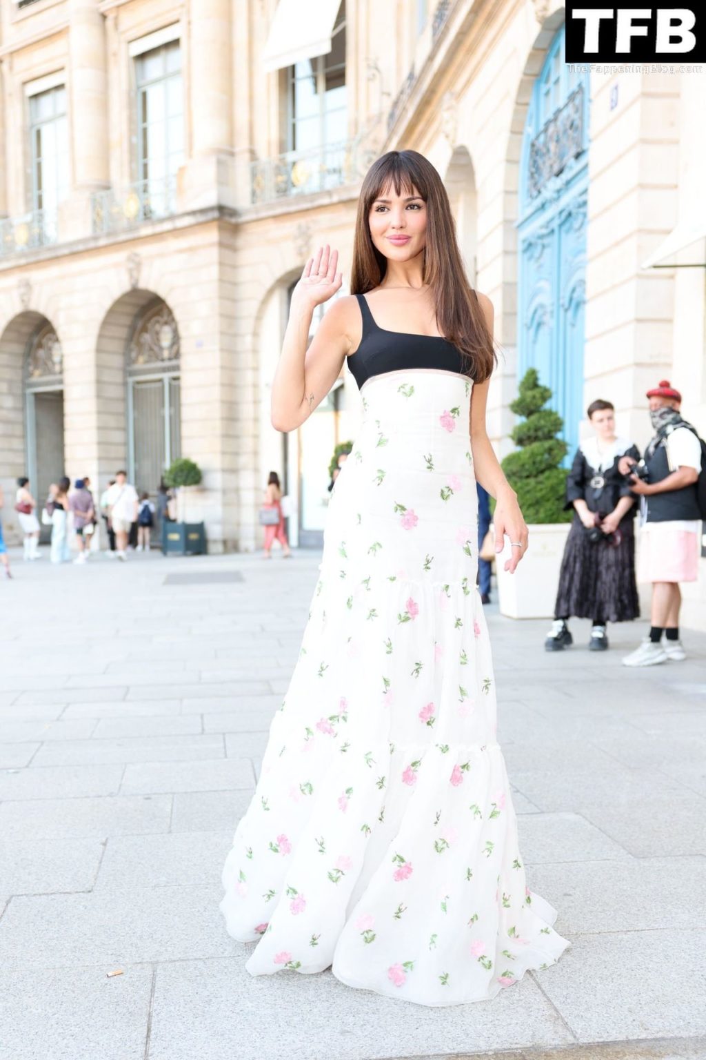 Eiza Gonzalez Displays Her Cleavage at the Giambatista Valli Show in Paris (46 Photos)
