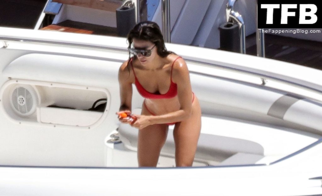 Eva Longoria Showcases Her Stunning Figure and Ass Crack in a Red Bikini on Holiday in Capri (59 Photos)