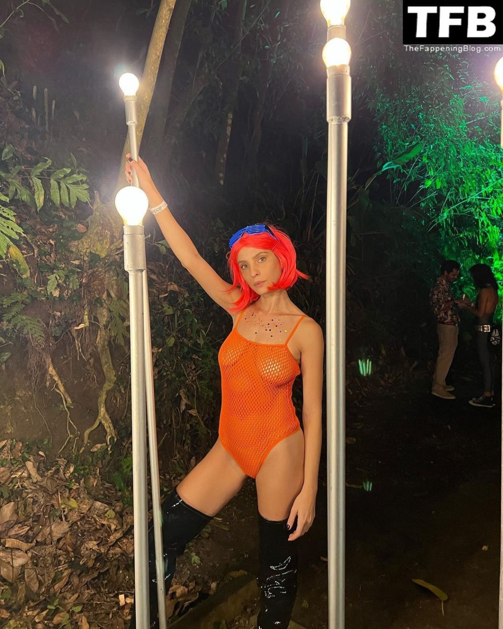 Giselle Batista Nude &amp; Sexy Collection (19 Photos)