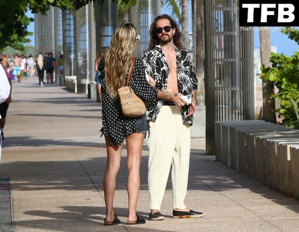 Heidi Klum Goes for a Romantic Walk with Tom Kaulitz in Miami (60 Photos)