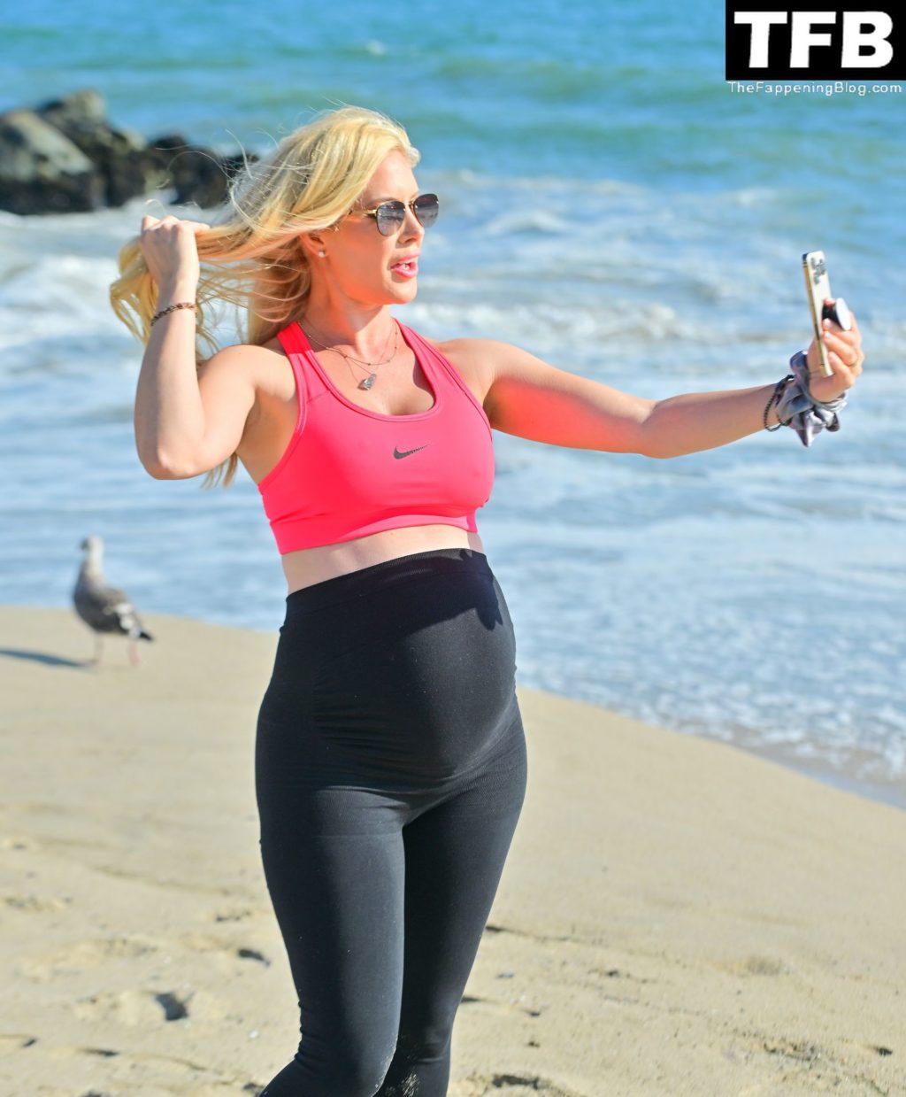 Pregnant Heidi Pratt Practices Yoga on the Beach in Santa Monica (47 Photos)