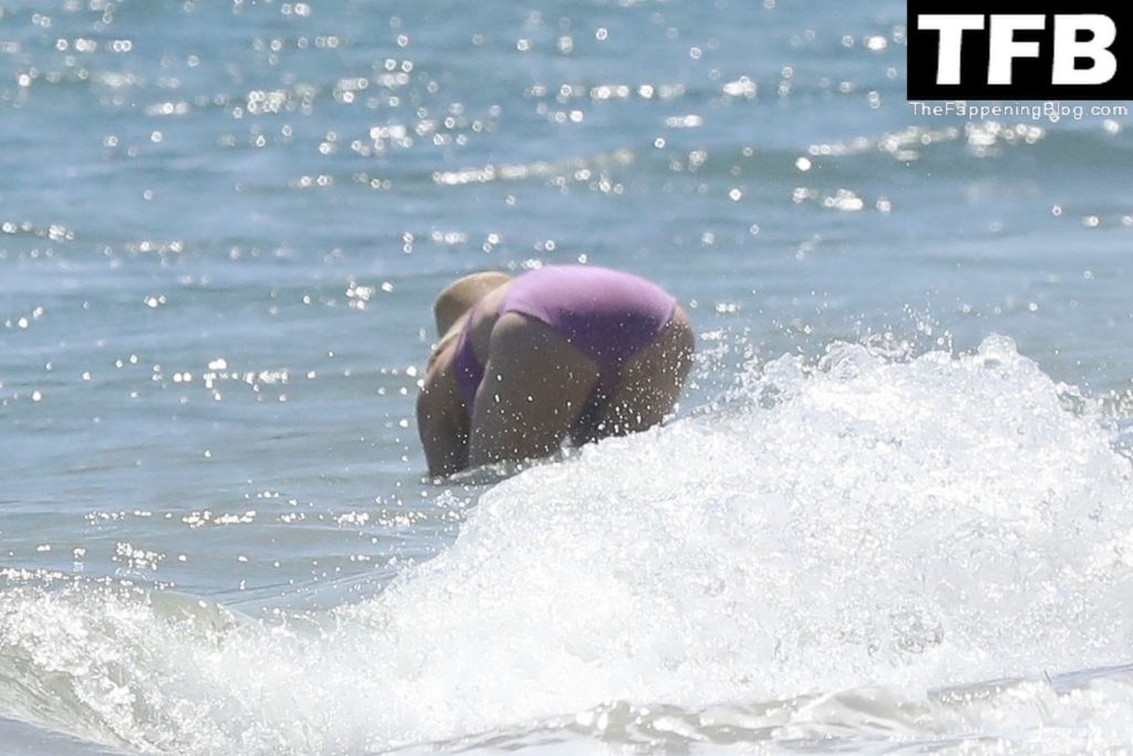 Hilary Duff Looks Incredible in a Bikini Celebrating the 4th of July in Malibu (28 Photos)
