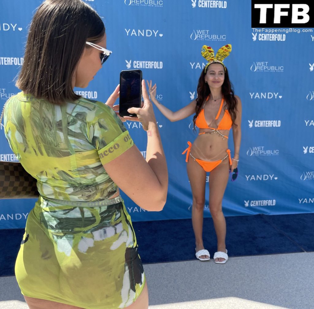Iva Kovacevic Shows Off Her Curves in a Bikini at Wet Republic in Las Vegas (38 Photos)