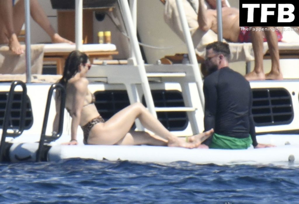 Jessica Biel &amp; Justin Timberlake Enjoy Their Italian Holiday (156 New Photos)