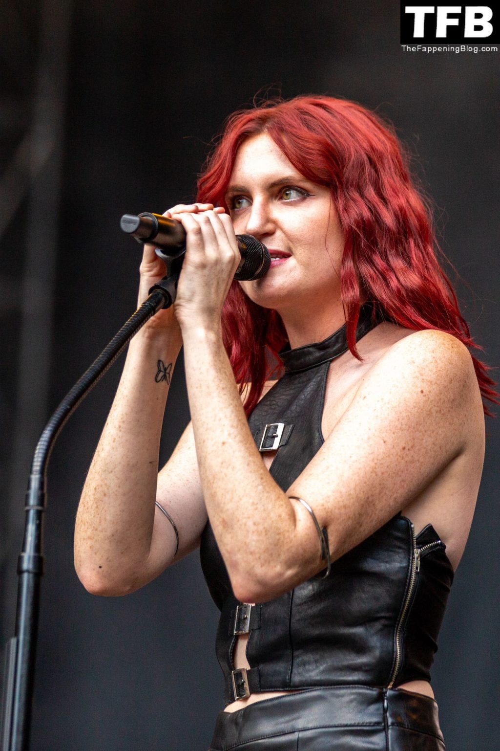 Katie Gavin Performs at the Lollapalooza Chicago 2022 (15 Photos)