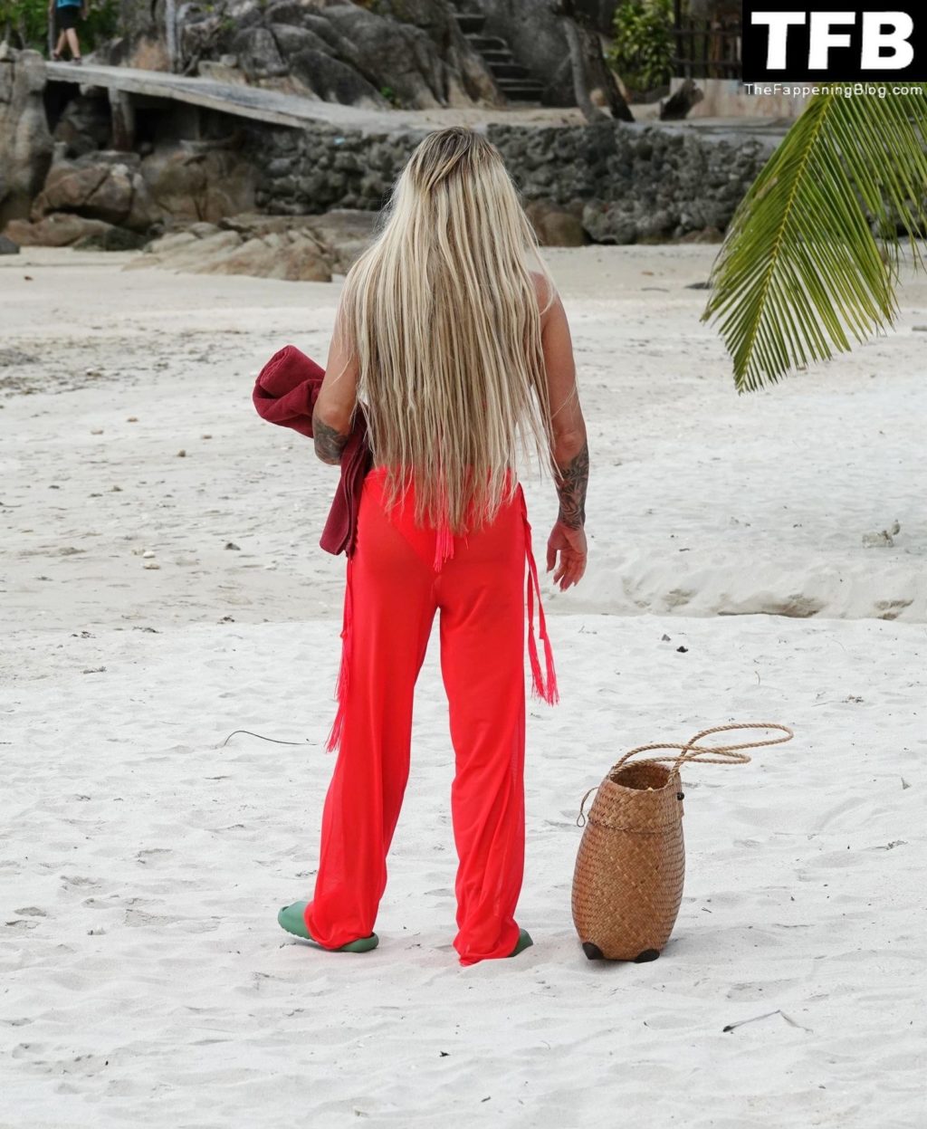 Katie Price Shows Off Her Bikini Body While Relaxing on the Beach in Thailand (57 Photos)
