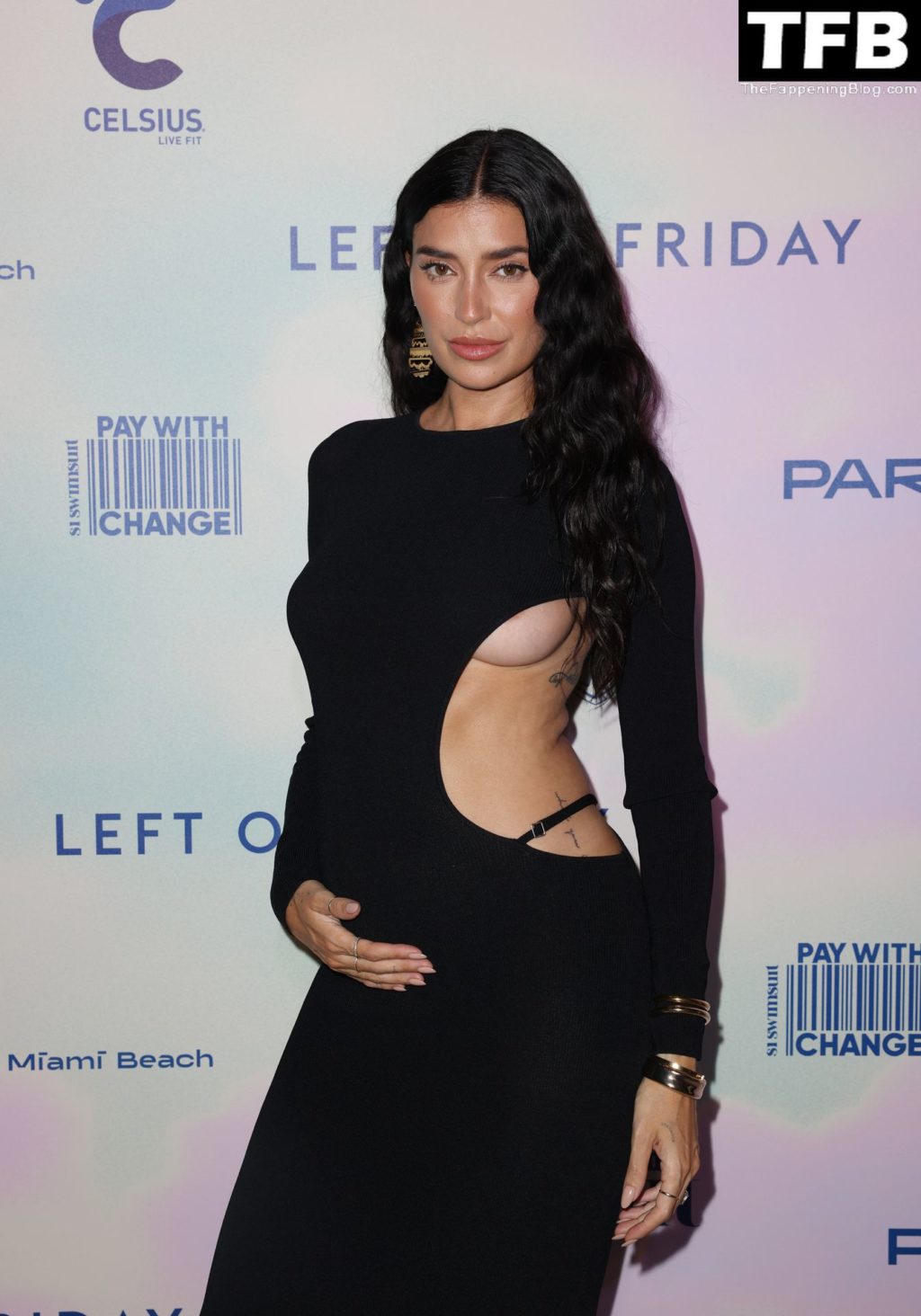 Nicole Williams English Shows Off Her Sideboob at the Sports Illustrated Swimsuit Runway Show (10 Photos)