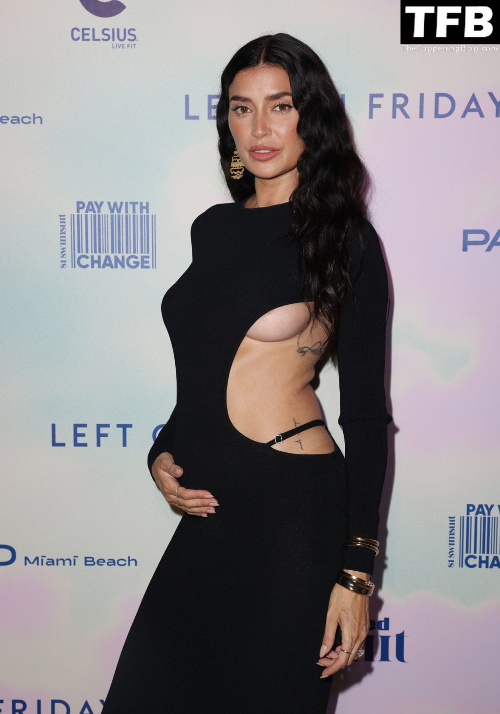 Nicole Williams English Shows Off Her Sideboob at the Sports Illustrated Swimsuit Runway Show (10 Photos)