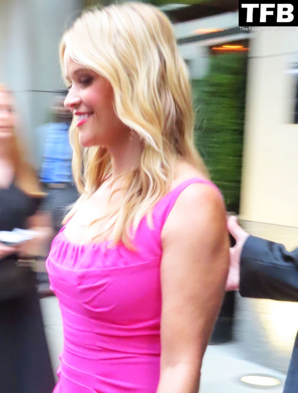 Reese Witherspoon Looks Hot in Pink at the “Where The Crawdads Sing” Premiere in NYC (65 Photos)