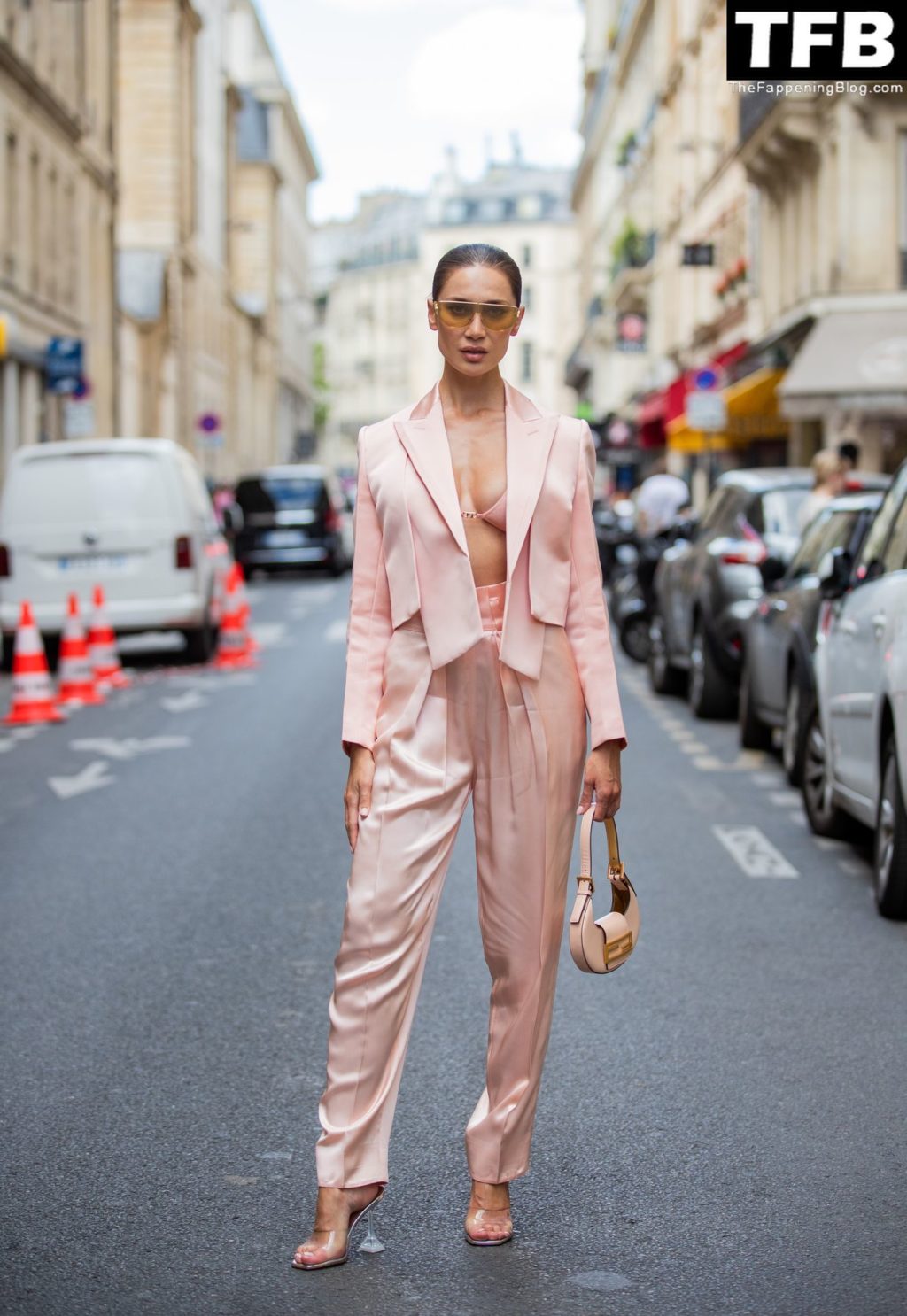 Sabina Jakubowicz Looks Stunning in Paris (16 Photos)
