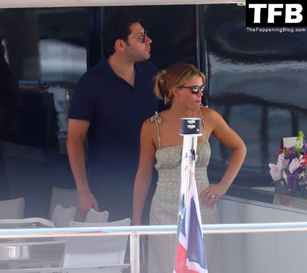 Sofia Richie &amp; Elliot Grainge Pack on the PDA During Their Holiday in the South of France (97 Photos)