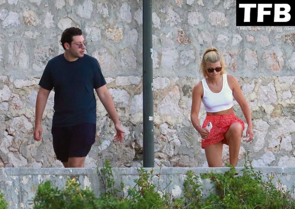 Sofia Richie &amp; Elliot Grainge Pack on the PDA During Their Holiday in the South of France (97 Photos)