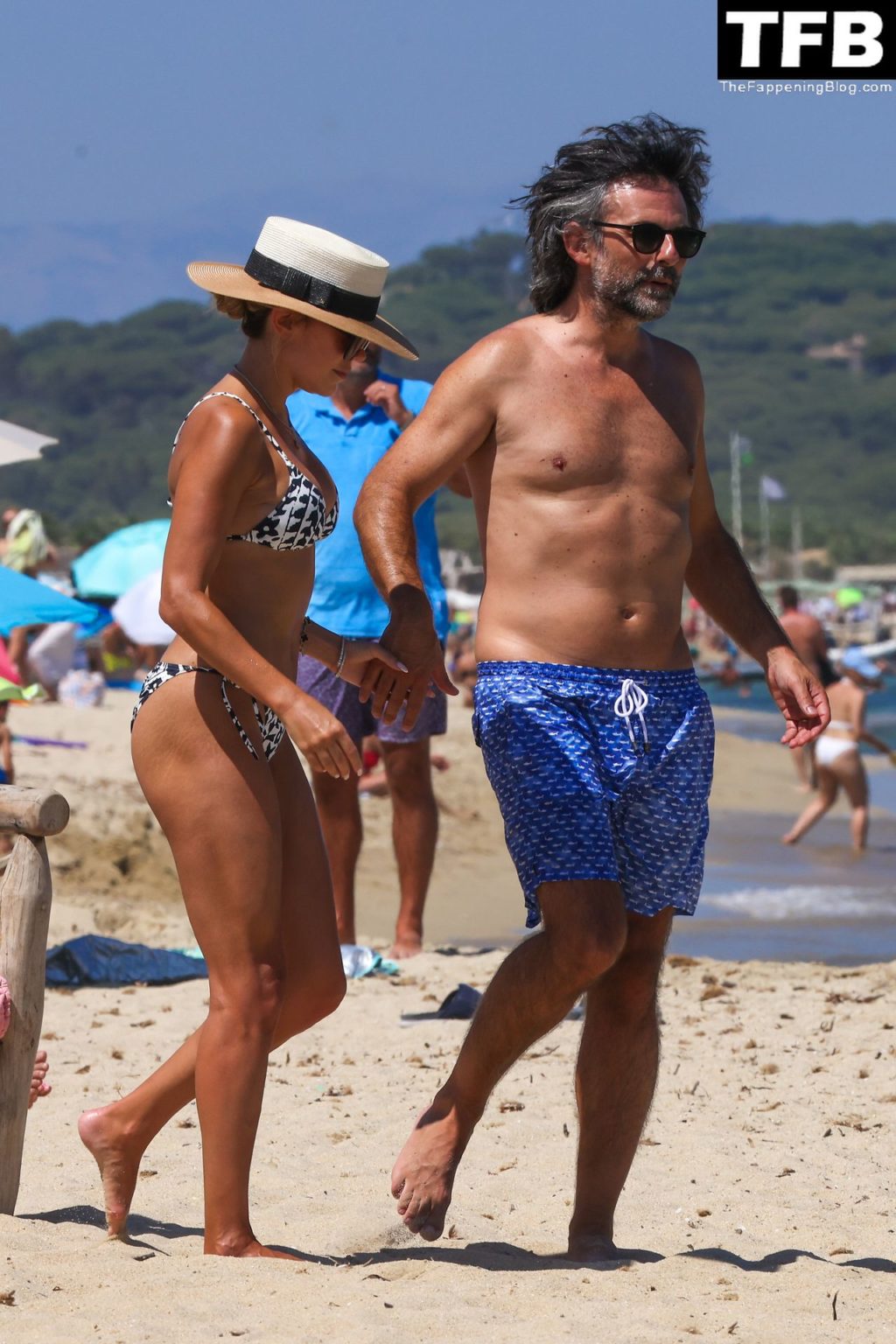 Sylvie Meis &amp; Niclas Castello Enjoy a Beach Day in Saint Tropez (82 Photos)