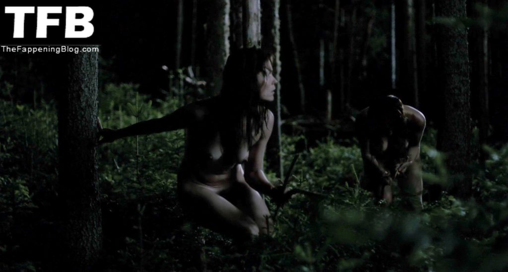 Kathryn Aselton Nude – Black Rock (4 Pics + Video)