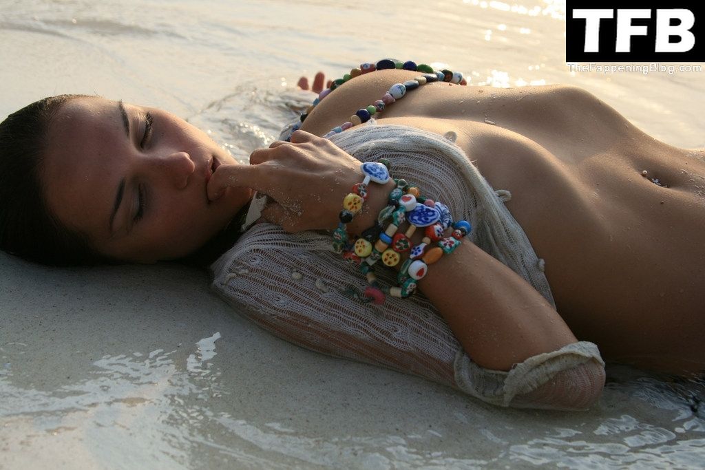 Eugenia Diordiychuk (Katie Fey) Nude &amp; Sexy Collection – Part 1 (150 Photos)