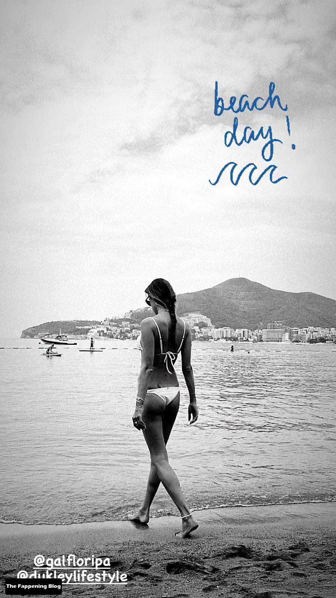 Alessandra-Ambrosio-Beach-Bikini-1-thefappeningblog.com_.jpg
