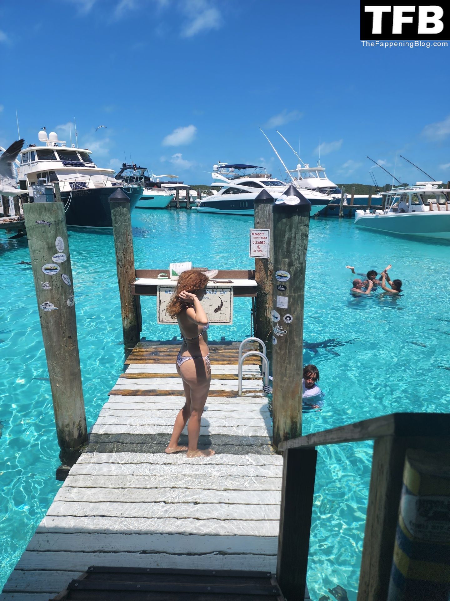 Blanca Blanco is Pictured Vacationing in the Bahamas (55 Photos)