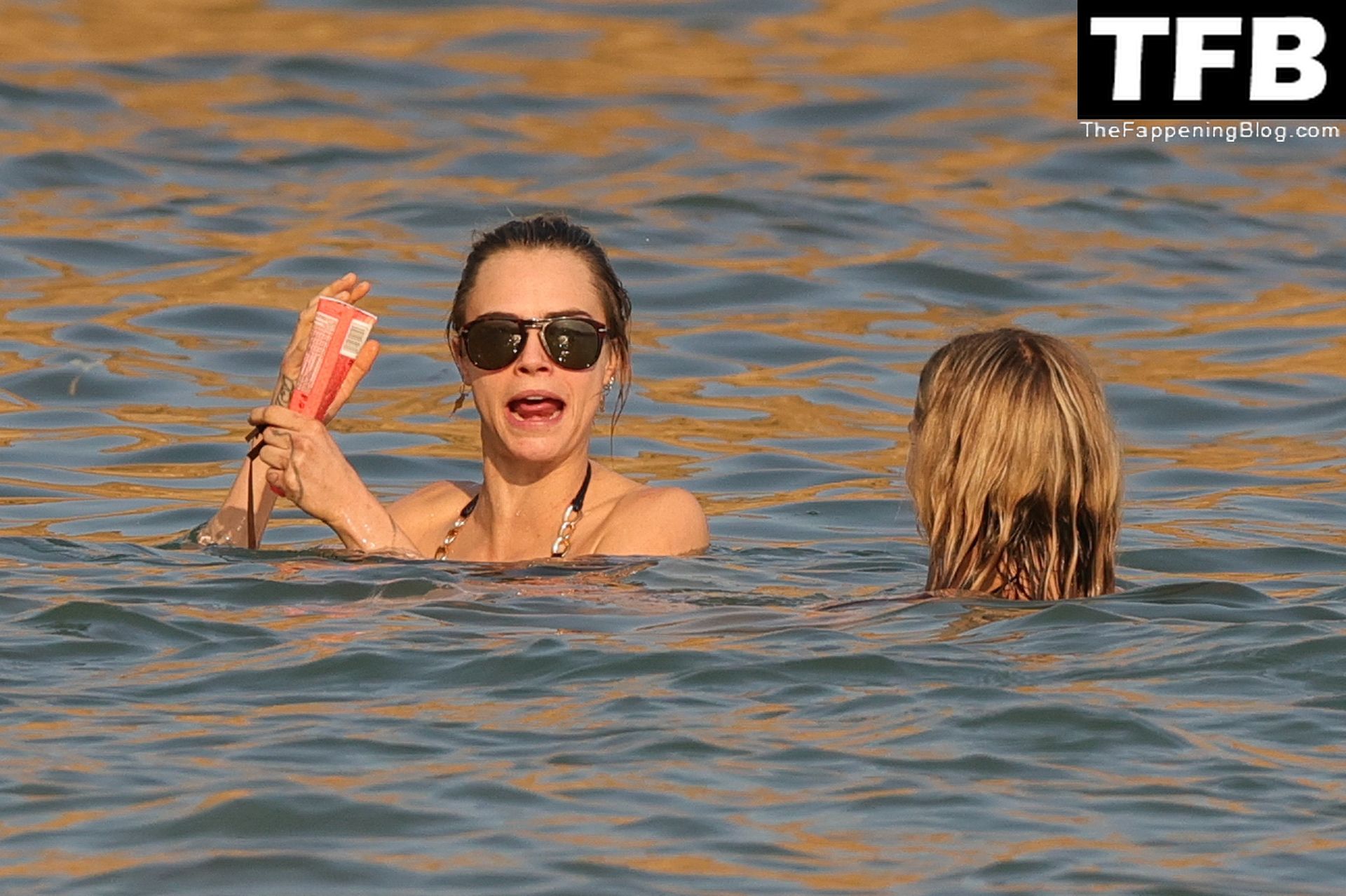 Cara Delevingne, Sienna Miller &amp; Lady Mary Charteris Enjoy An Afternoon at the Beach in Spain (85 Photos)