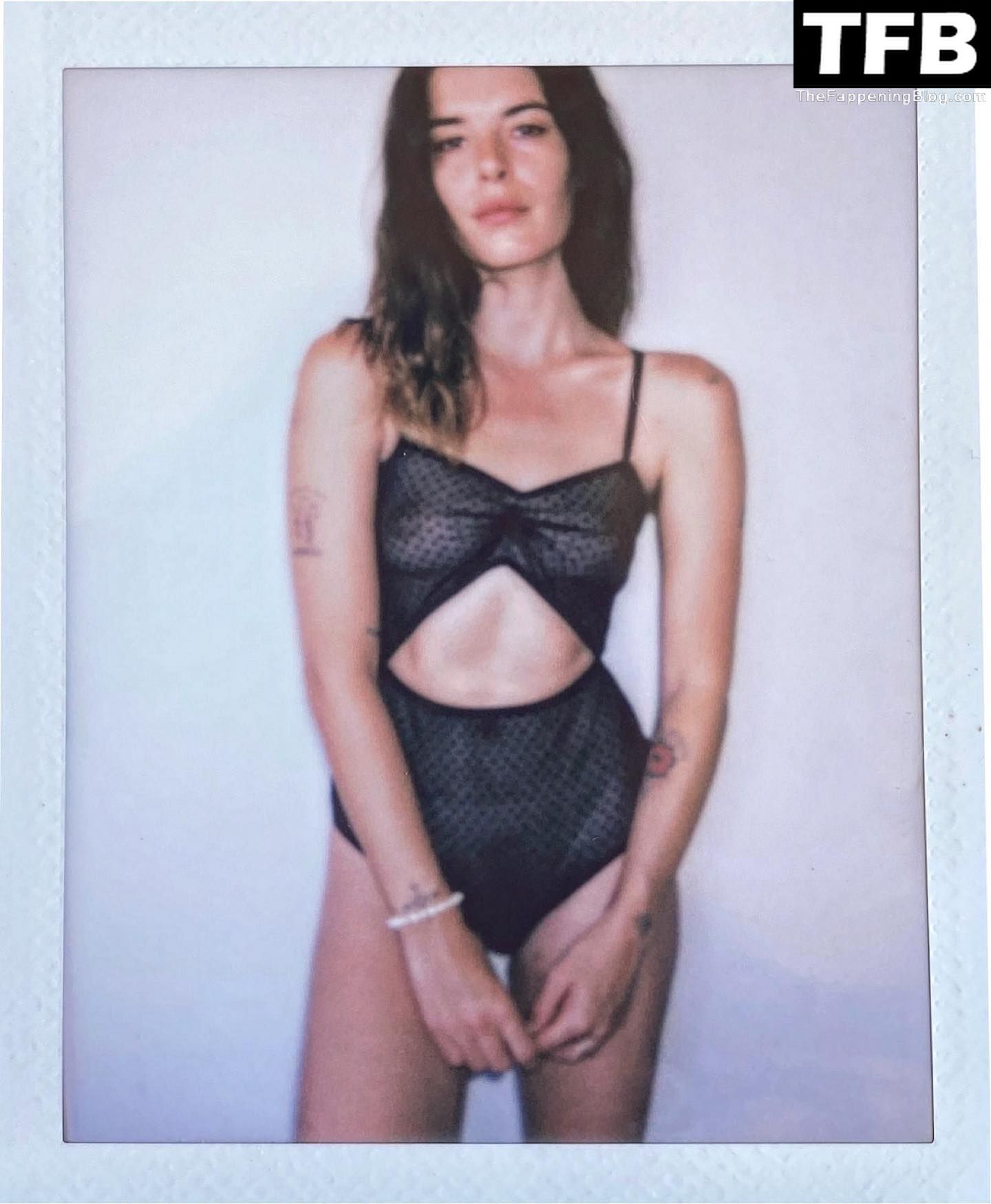 Carly Foulkes Flashes Her Nude Tits Photo Pinayflixx Mega Leaks