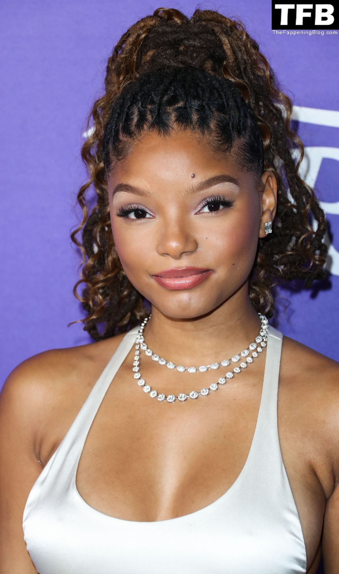 Halle Bailey Shows Off Her Sexy Tits at Variety’s 2022 Power Of Young Hollywood Celebration (92 Photos)