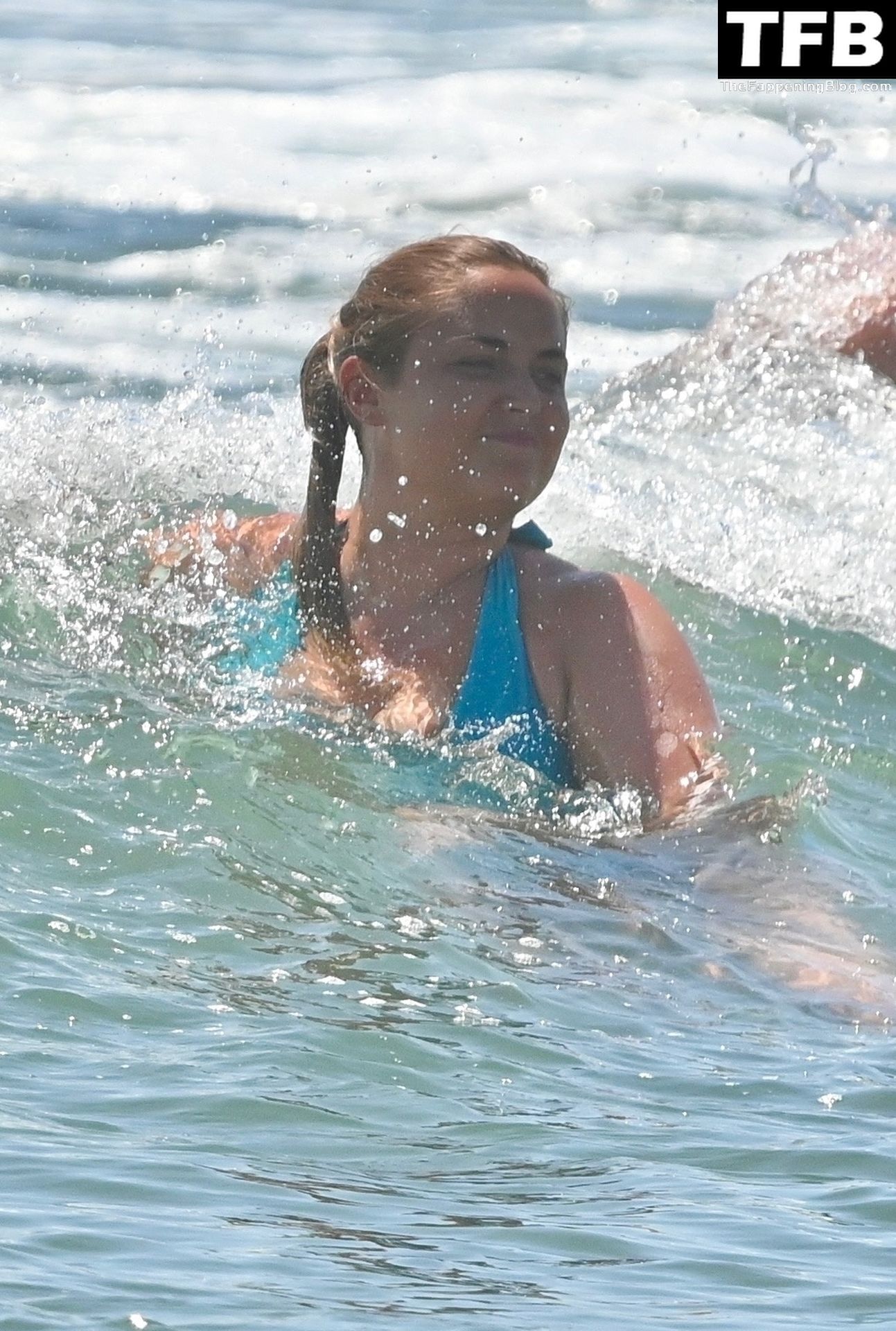 Jacqueline Jossa Enjoys Her Vacation in Marbella (120 Photos)
