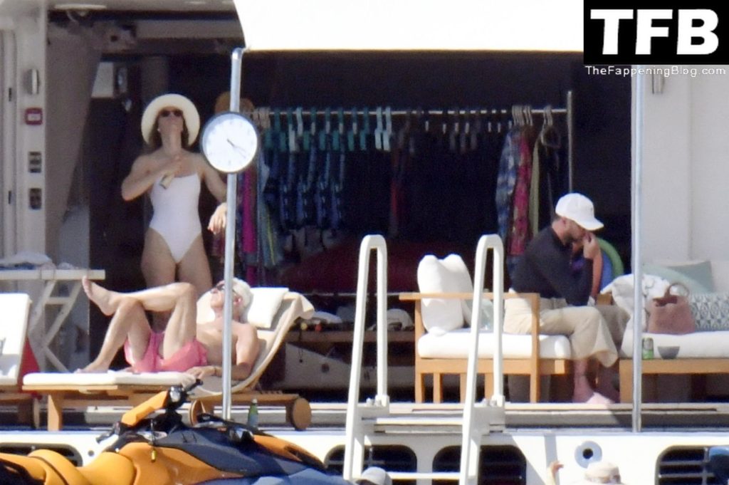 Jessica Biel &amp; Justin Timberlake Enjoy Their Holiday in Italy (116 Photos)