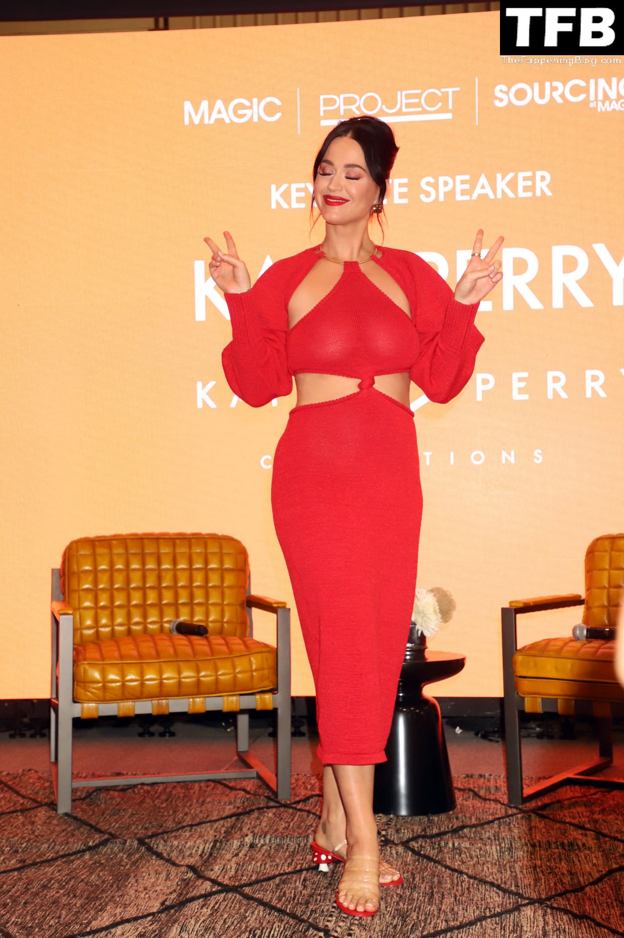 Katy Perry &amp; Kristin Cavallari Deliver Keynote Speeches with Host Rachel McCord at Day 2 of Magic Las Vegas (44 Photos)