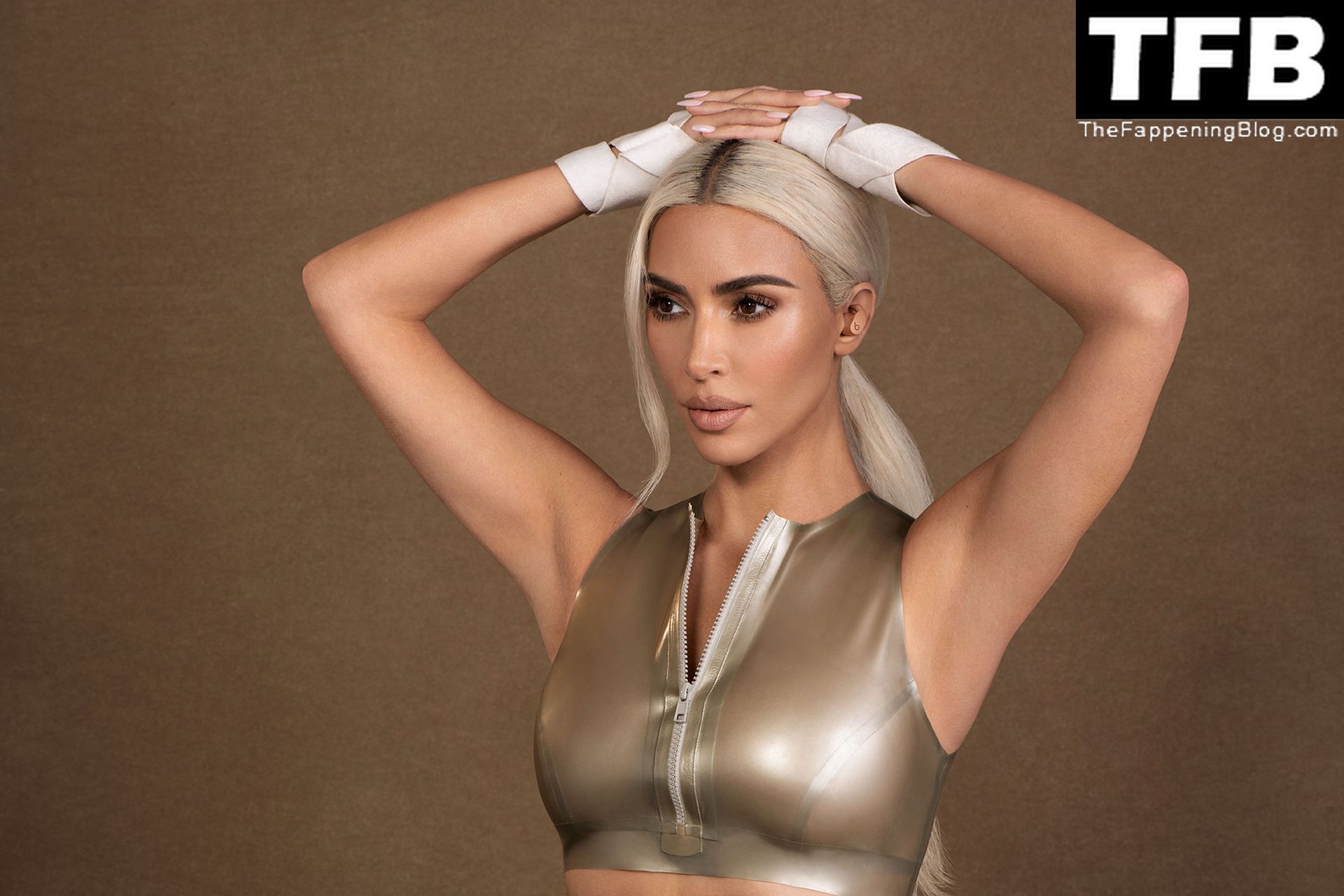Kim-Kardashian-Sexy-The-Fappening-Blog-2.jpg