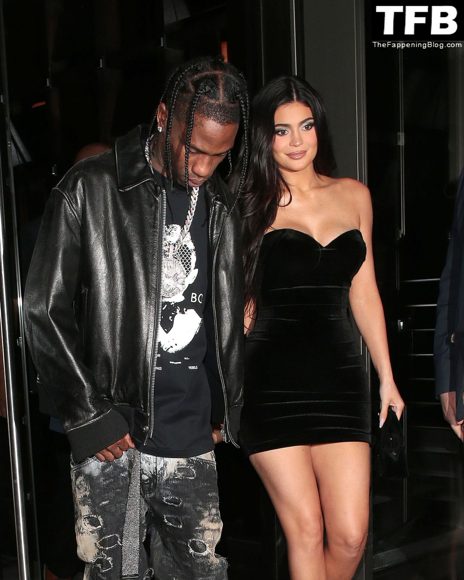 Kylie Jenner Steps Out For Dinner at Nobu London (26 Photos)