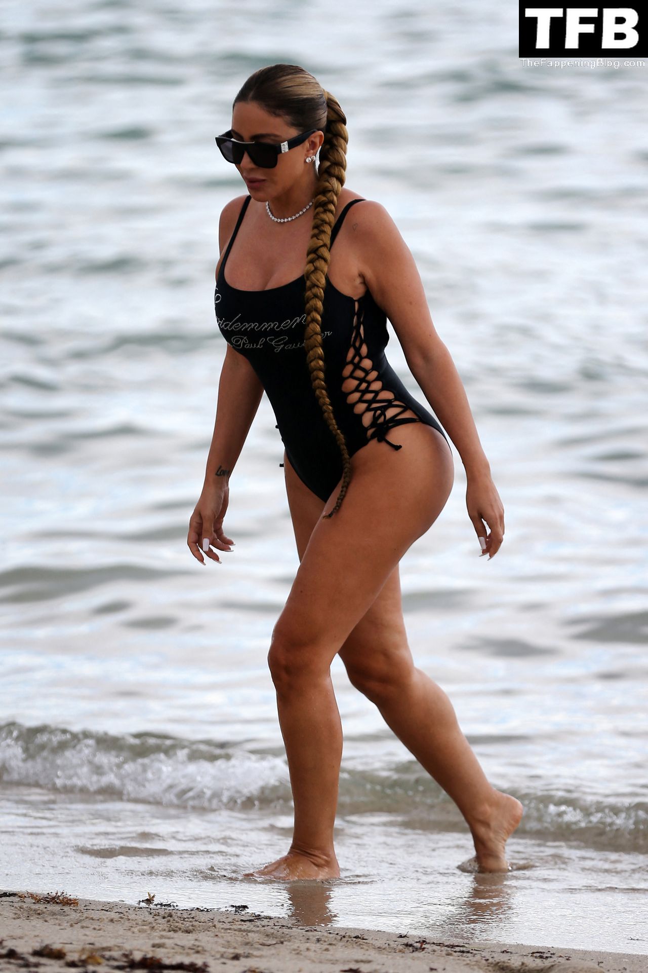 Larsa Pippen Looks Amazing in a Revealing Black Swimsuit (26 Photos)