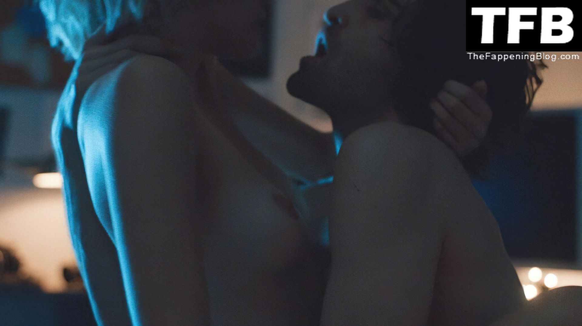 Maia Mitchell Nude – No Way Out (4 Pics + Video)