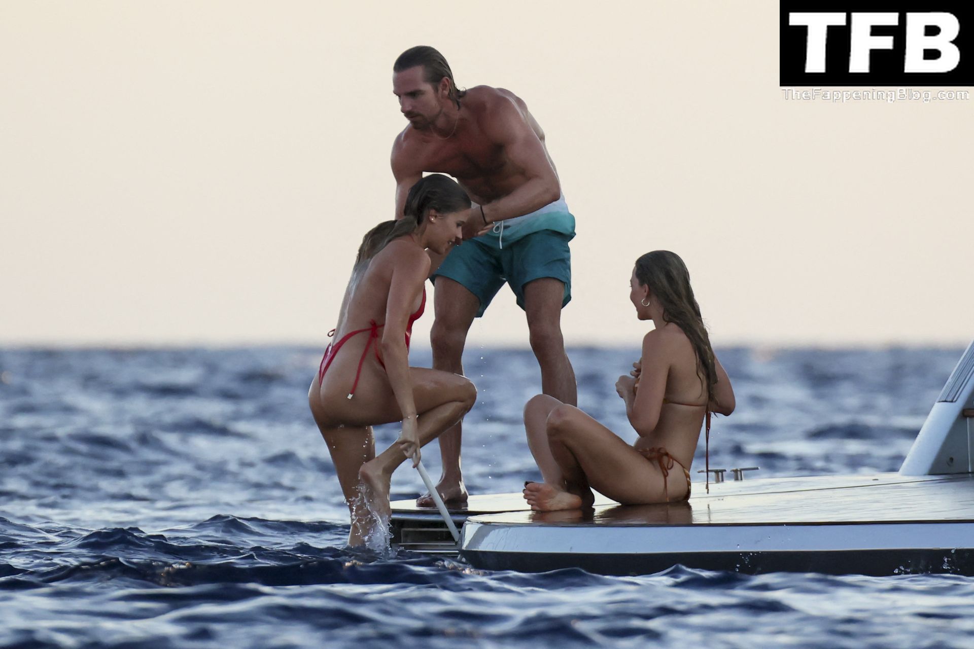 Margot Robbie &amp; Rami Malek Enjoy a Fun Boat Day in Formentera (43 Photos)