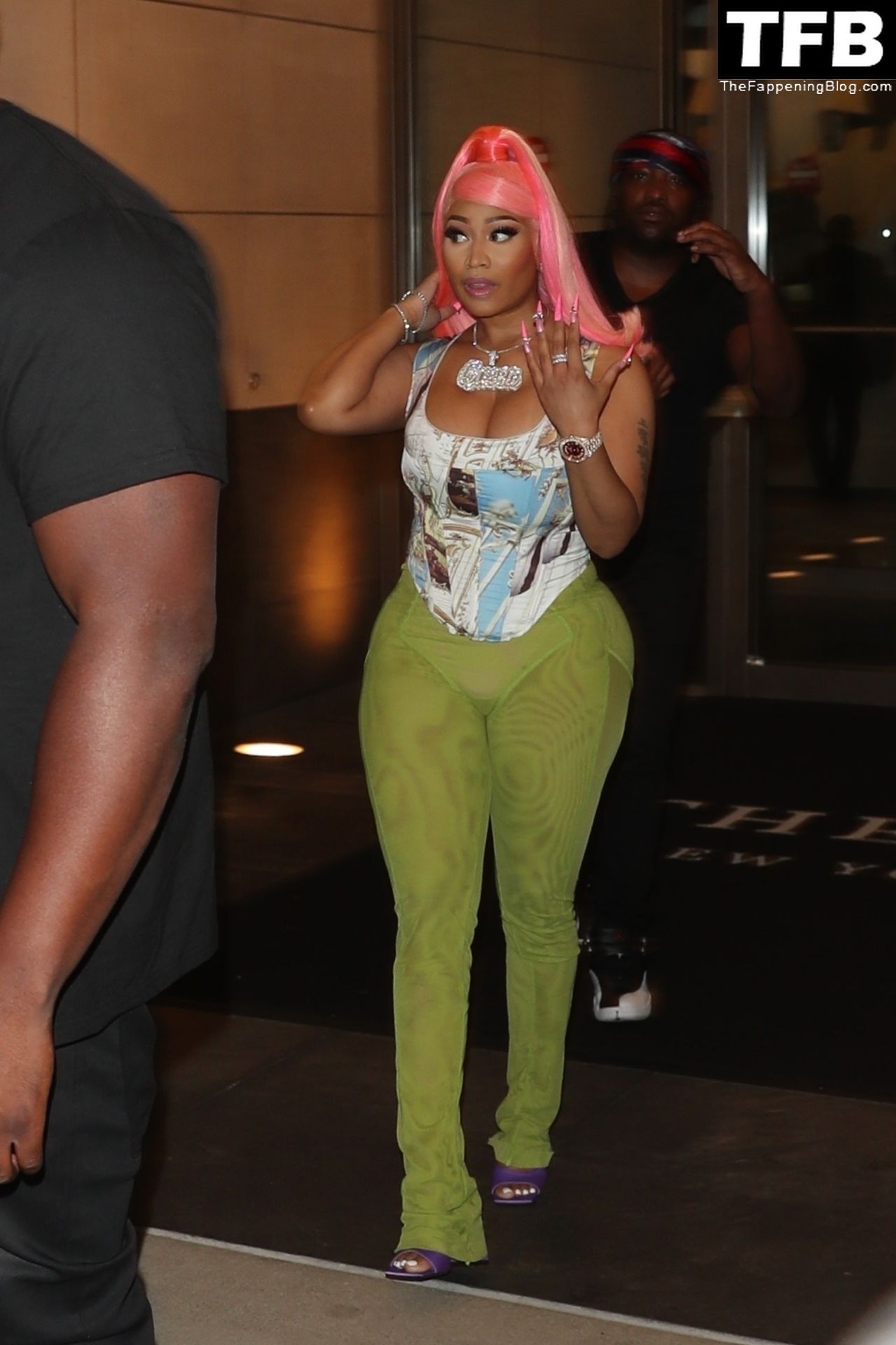 Nicki-Minaj-Sexy-The-Fappening-Blog-36.jpg