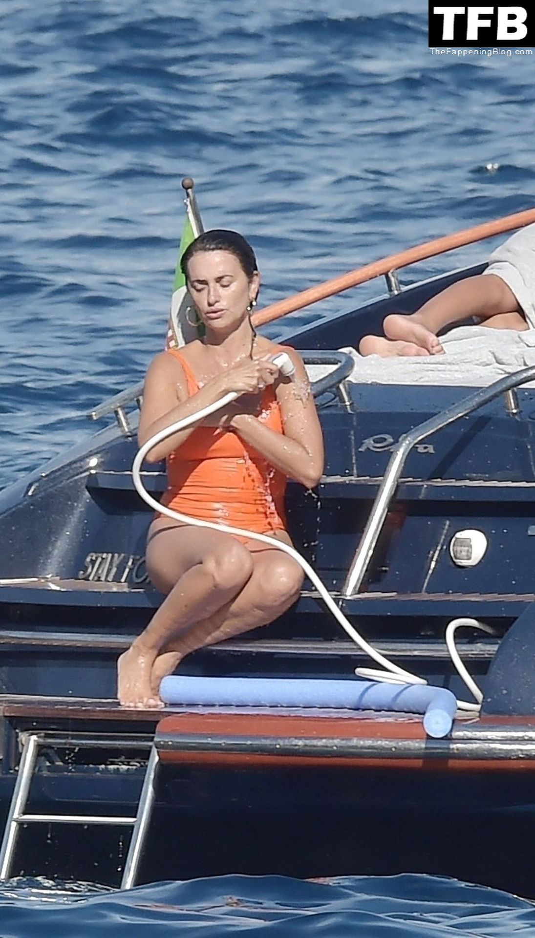 Penelope Cruz Enjoys a Day with Her Family in Portofino (71 Photos)