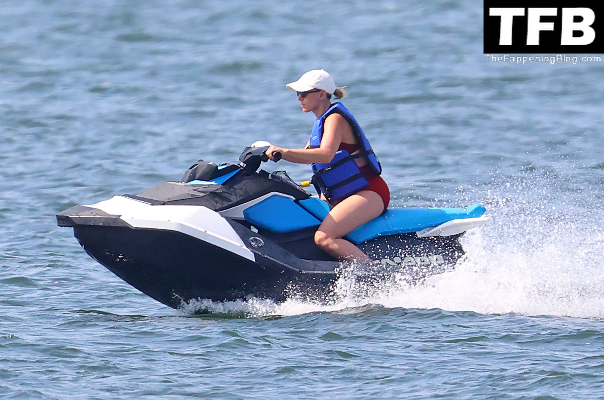 Scarlett Johansson Hits the Ocean in a Red Bikini in East Hampton (97 Photos)