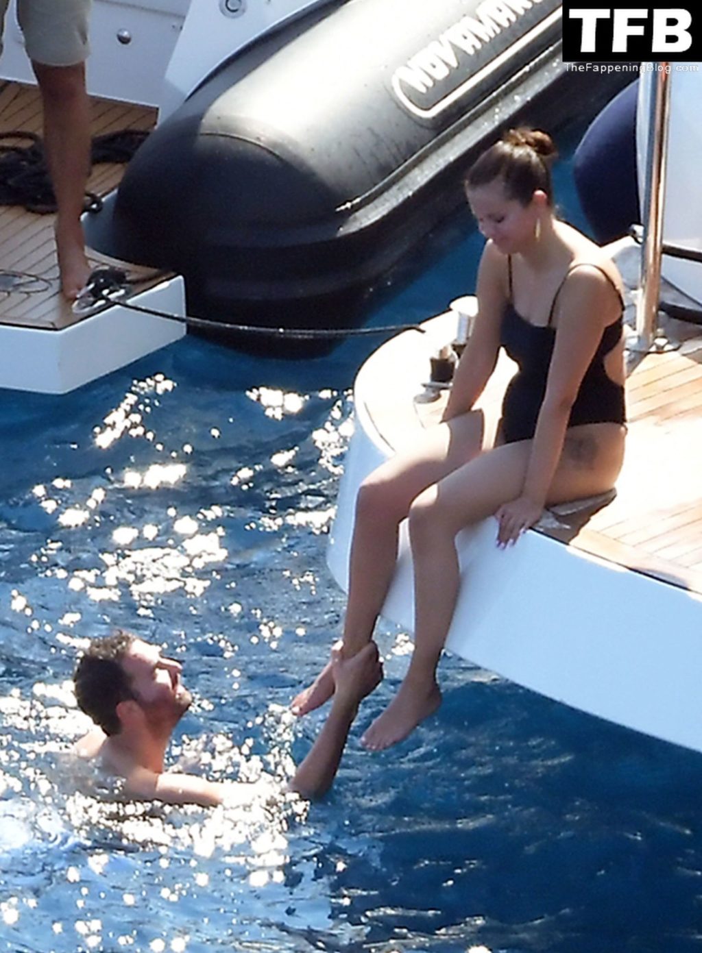 Selena Gomez Enjoys a Little Fun in the Sun During Her Italian Vacation in Positano (118 Photos)