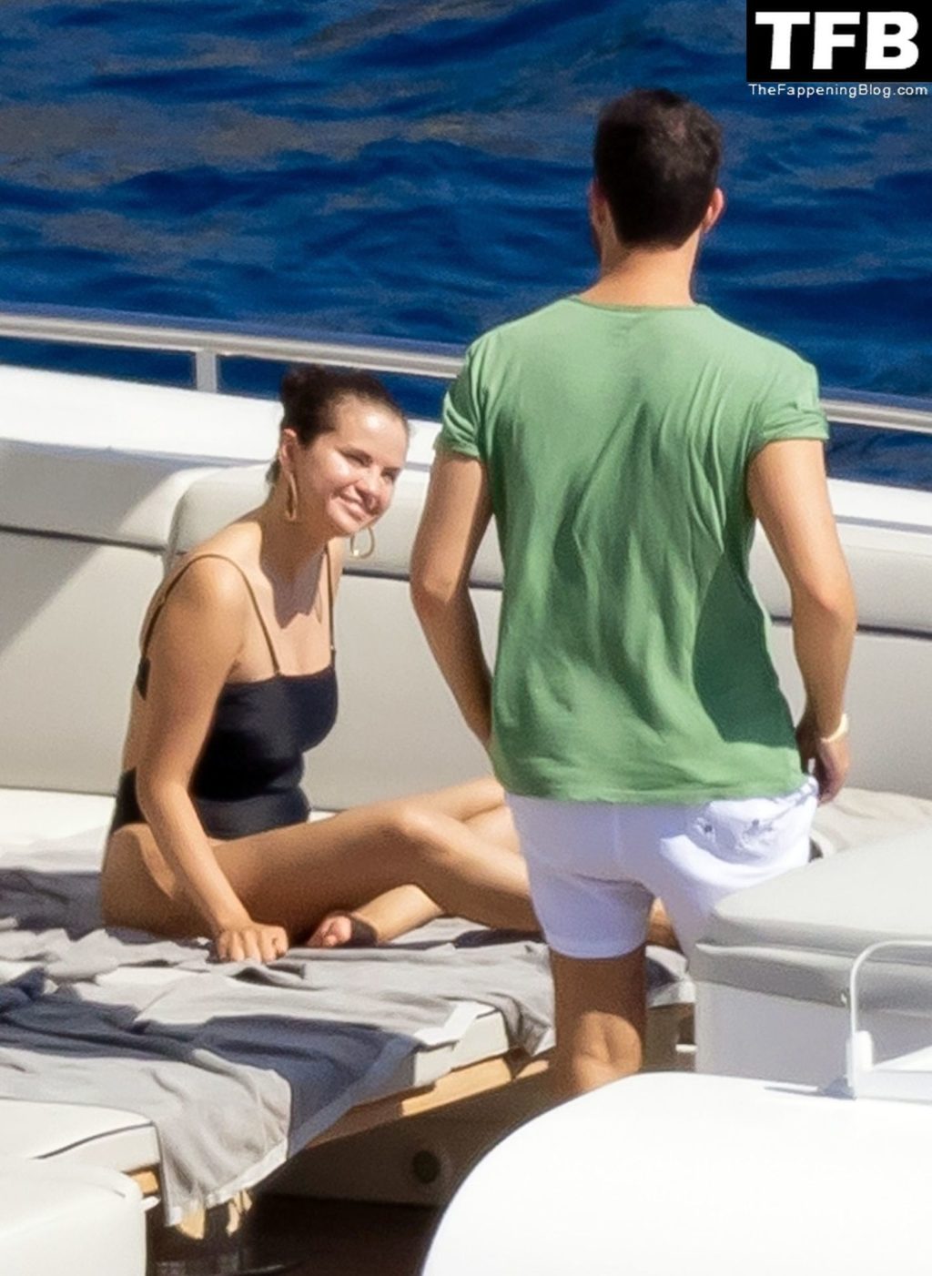 Selena Gomez Enjoys a Little Fun in the Sun During Her Italian Vacation in Positano (118 Photos)