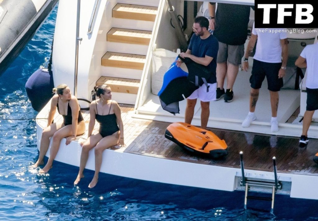 Selena Gomez Enjoys a Little Fun in the Sun During Her Italian Vacation in Positano (118 Photos)