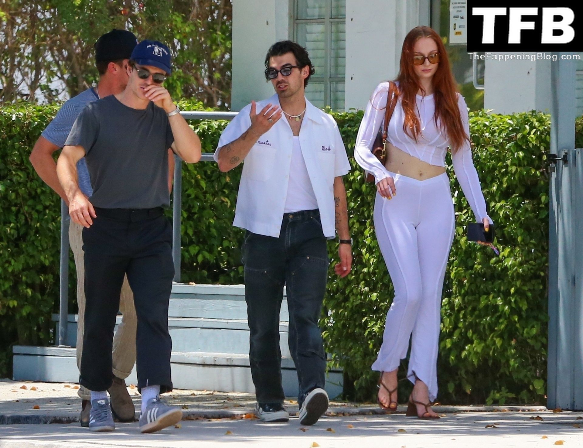 Sophie Turner &amp; Joe Jonas Share Their Saturday with Friends in Miami (53 Photos)