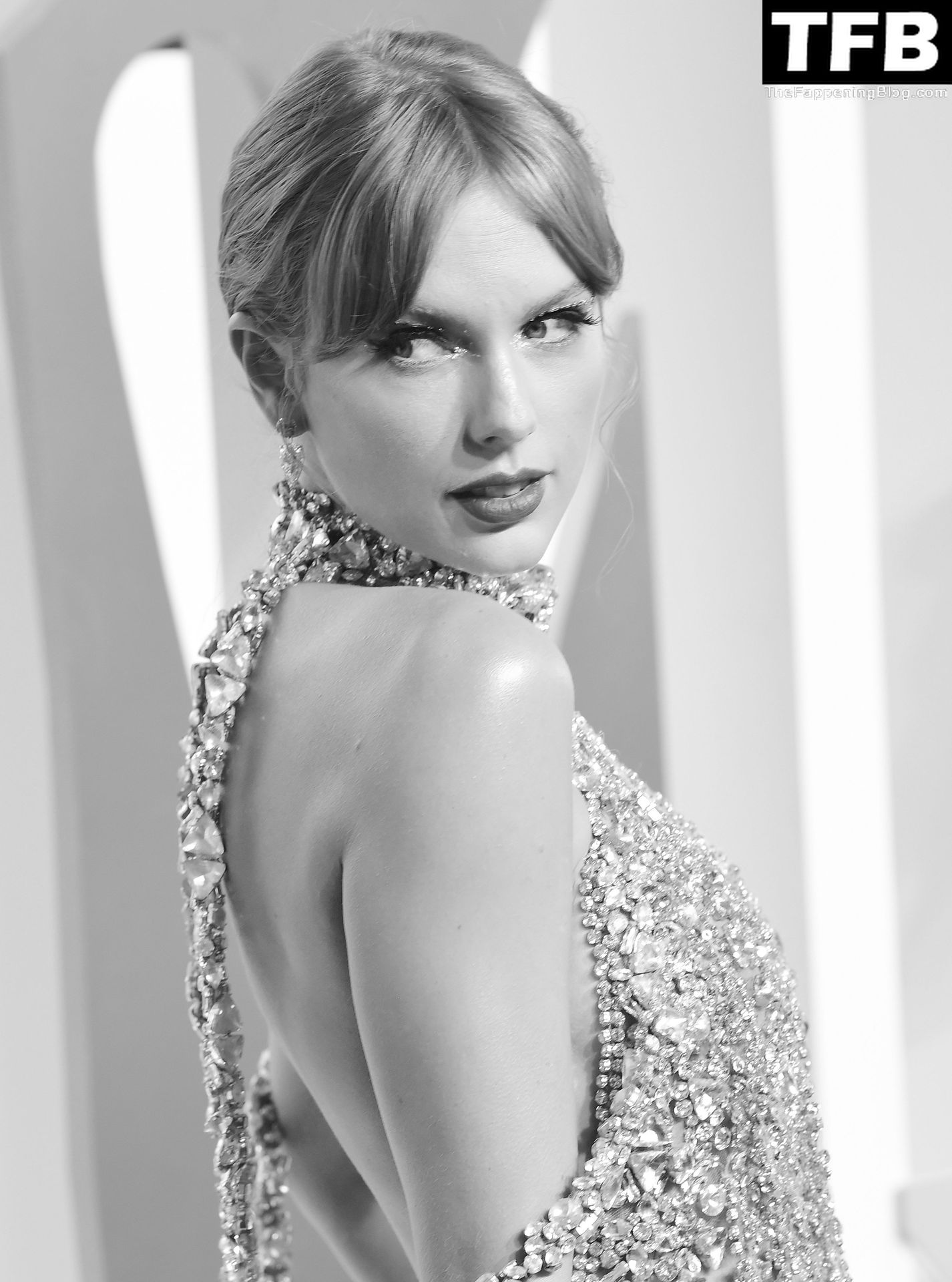 Taylor-Swift-Sexy-38-thefappeningblog.com_.jpg