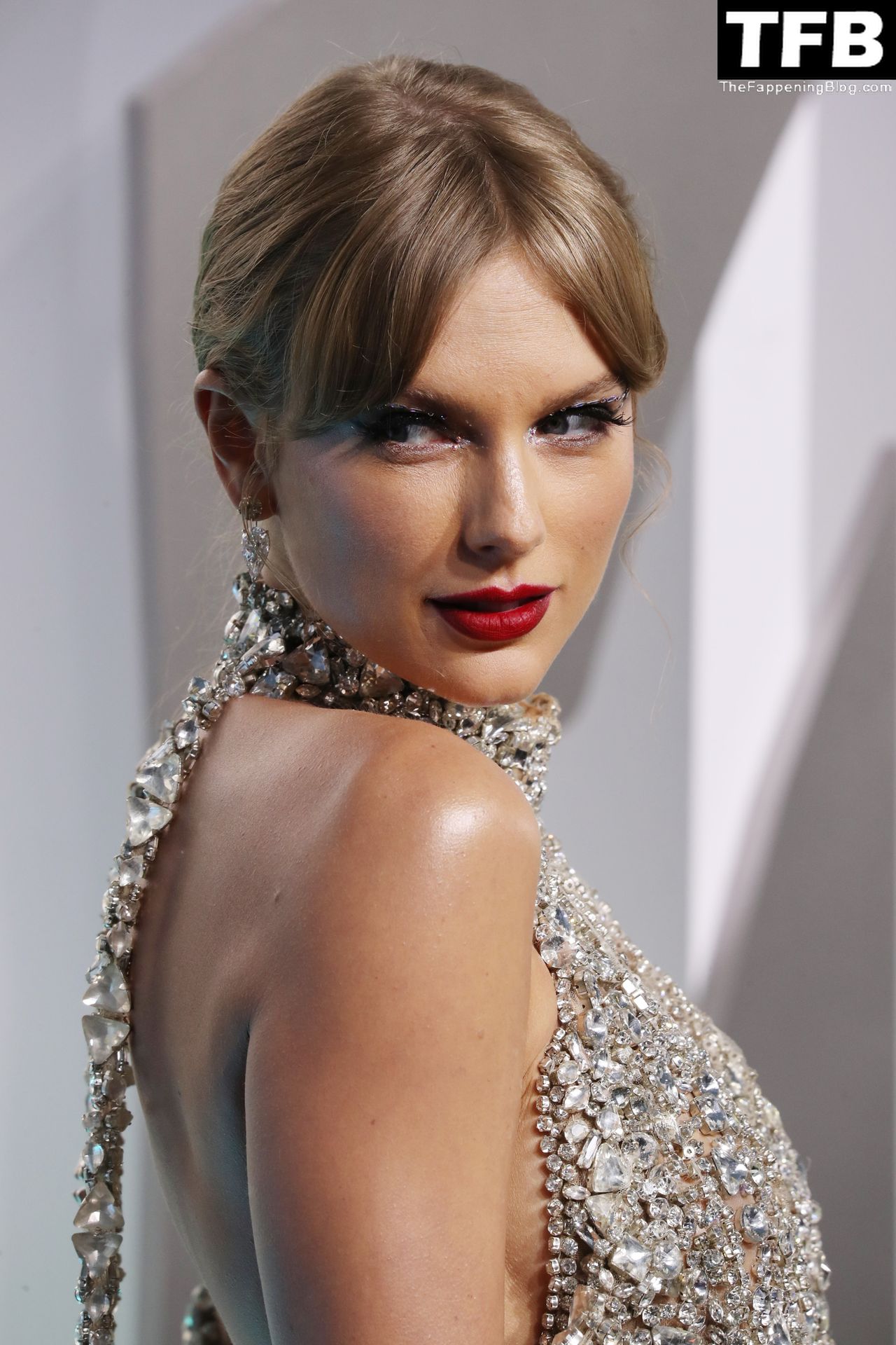 Taylor-Swift-Sexy-The-Fappening-Blog-80.jpg