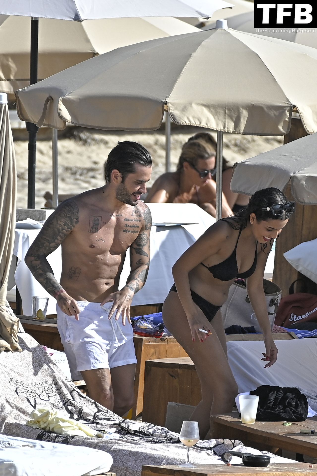Rodri Fuertes Enjoys a Day with a Girl on the Beach in Ibiza (6 Photos)