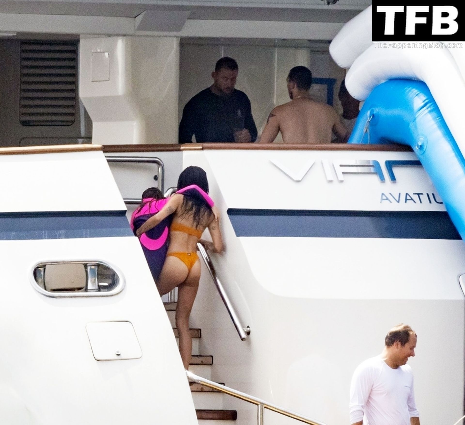 Zoe Kravitz &amp; Channing Tatum Pack on the PDA While on a Romantic Holiday on a Mega Yacht in Italy (119 Photos)