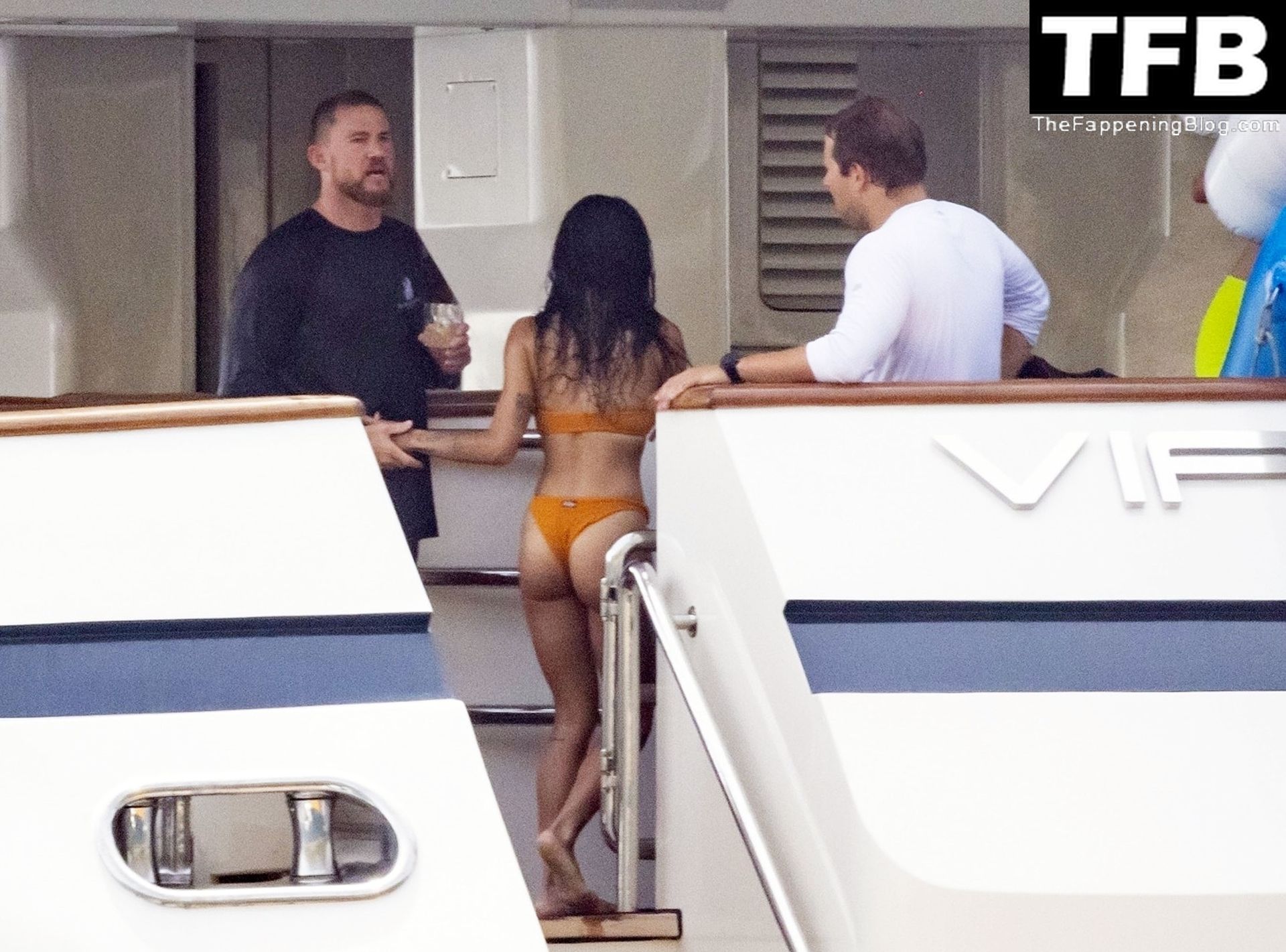 Zoe Kravitz &amp; Channing Tatum Pack on the PDA While on a Romantic Holiday on a Mega Yacht in Italy (119 Photos)