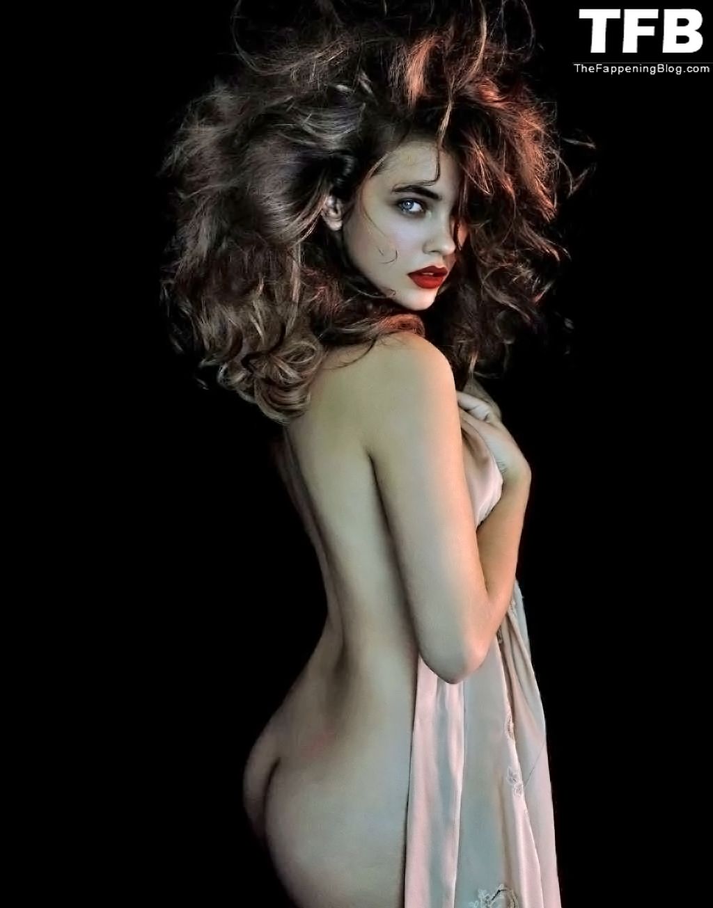 Barbara Palvin Nude &amp; Sexy Collection – Part 2 (151 Photos)