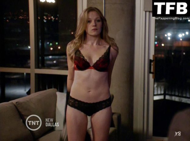 Emma Bell Nude And Sexy Collection 15 Photos Thefappening 