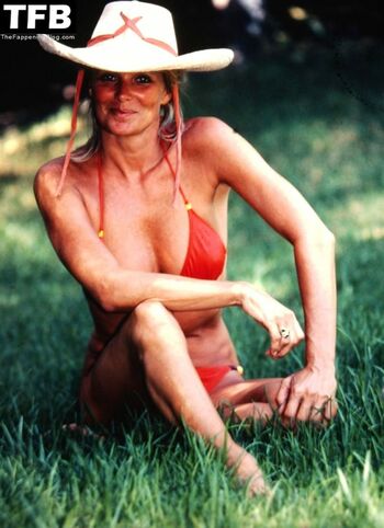 Linda Evans / lindaevansofficial Nude Leaks Photo 32