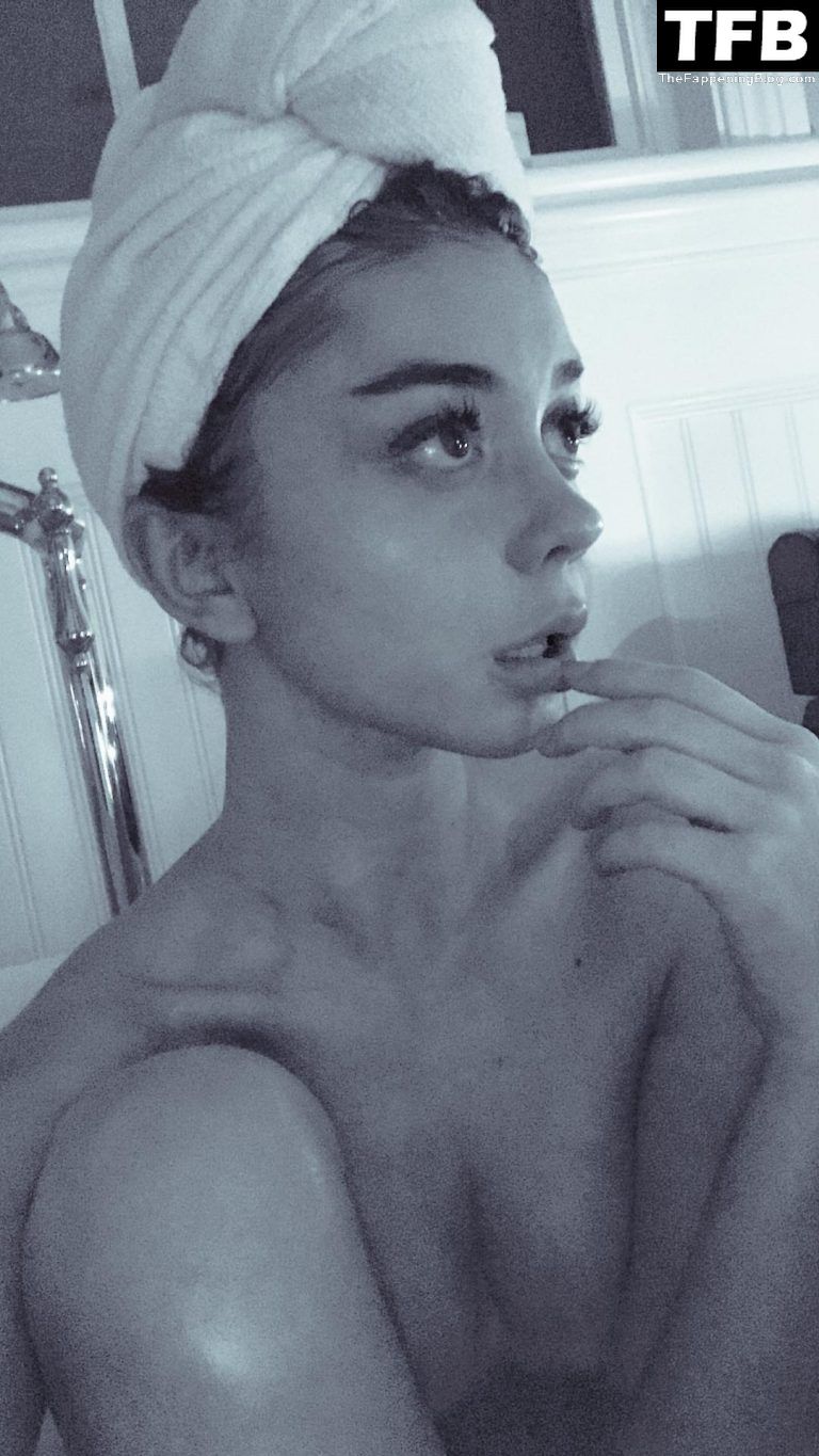 Sarah Hyland Nude Leaked The Fappening &amp; Sexy Collection (120 Photos)